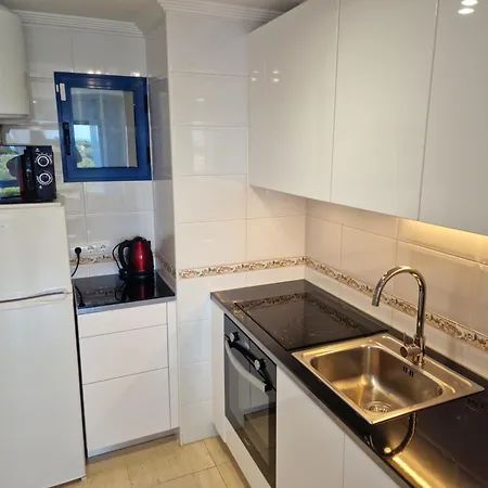 דירה Bella Vista With Sea View *